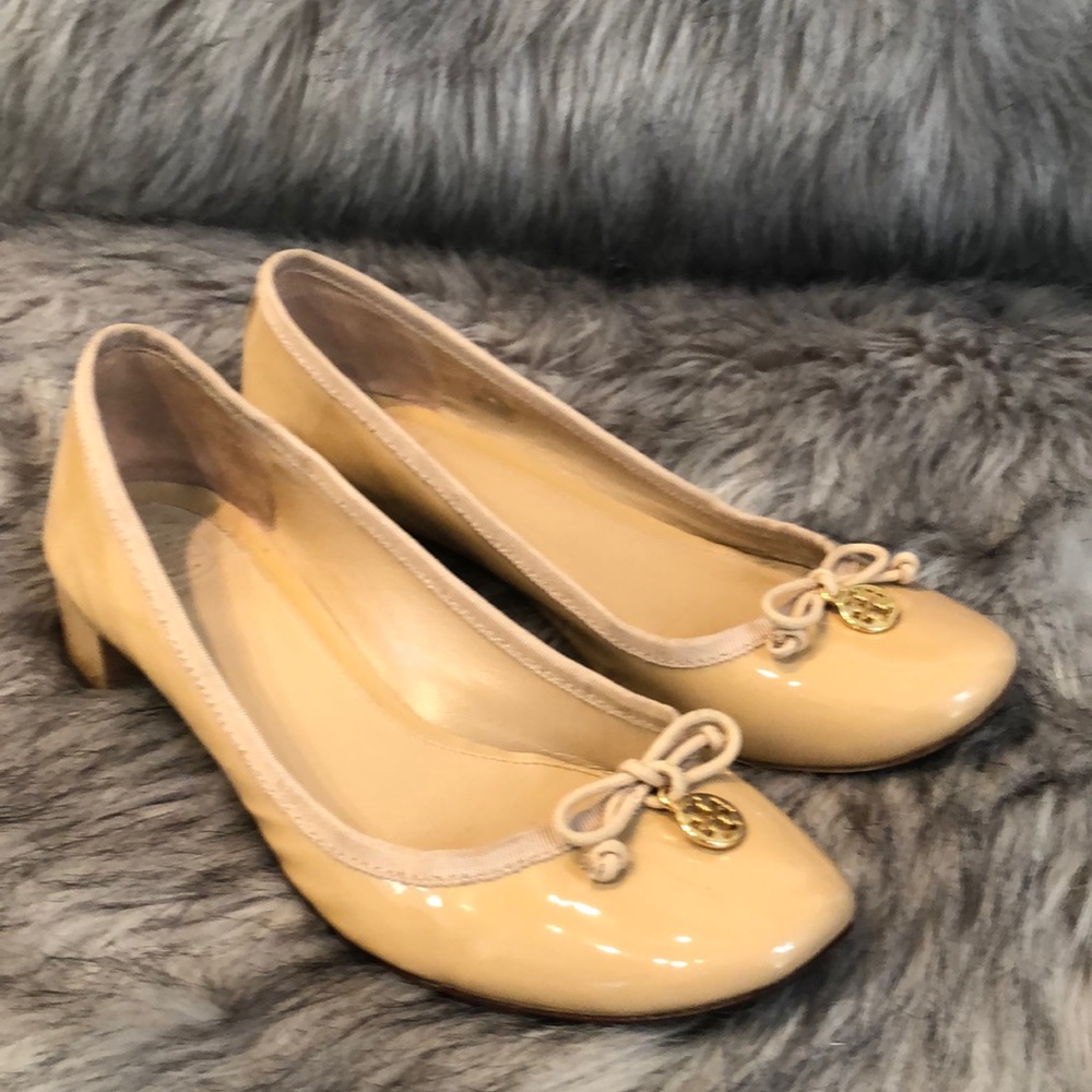 Price Firm Tory Burch shoes 🌹🌹🌹